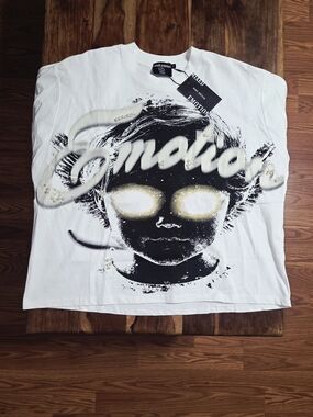 Mixed Emotions Men's Graphic White Tee with Embellished Detail. Size Small.